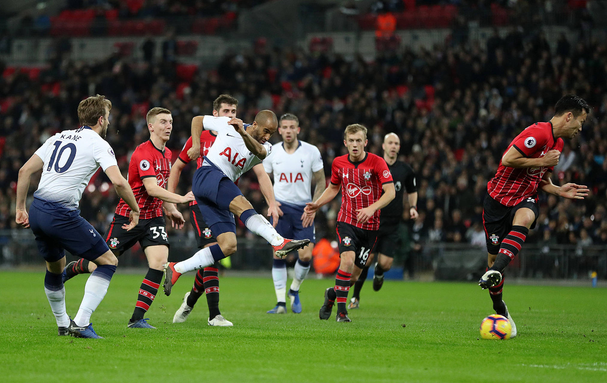 使得足球比 使得足球比