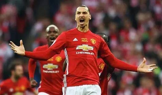 热身赛中 热身赛中